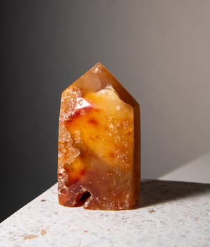 Druzy Achat Turm DA8