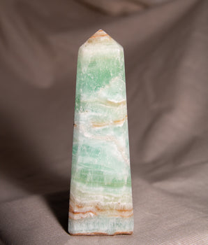 Blau-grüner Aragonit Turm ArT2
