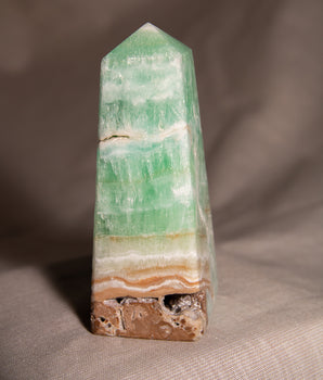 Blau-grüner Aragonit Turm ArT1